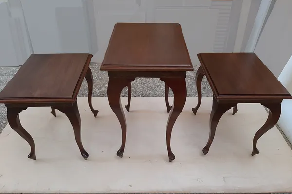 Αναπαλαίωση –επισκευή μικρών  τραπεζιών σαλονιού