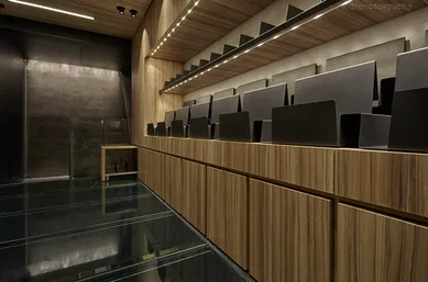 Gallery Image 6